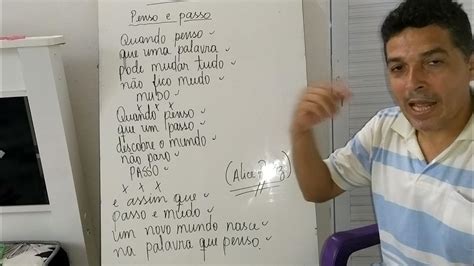 poema penso e passo com gabarito